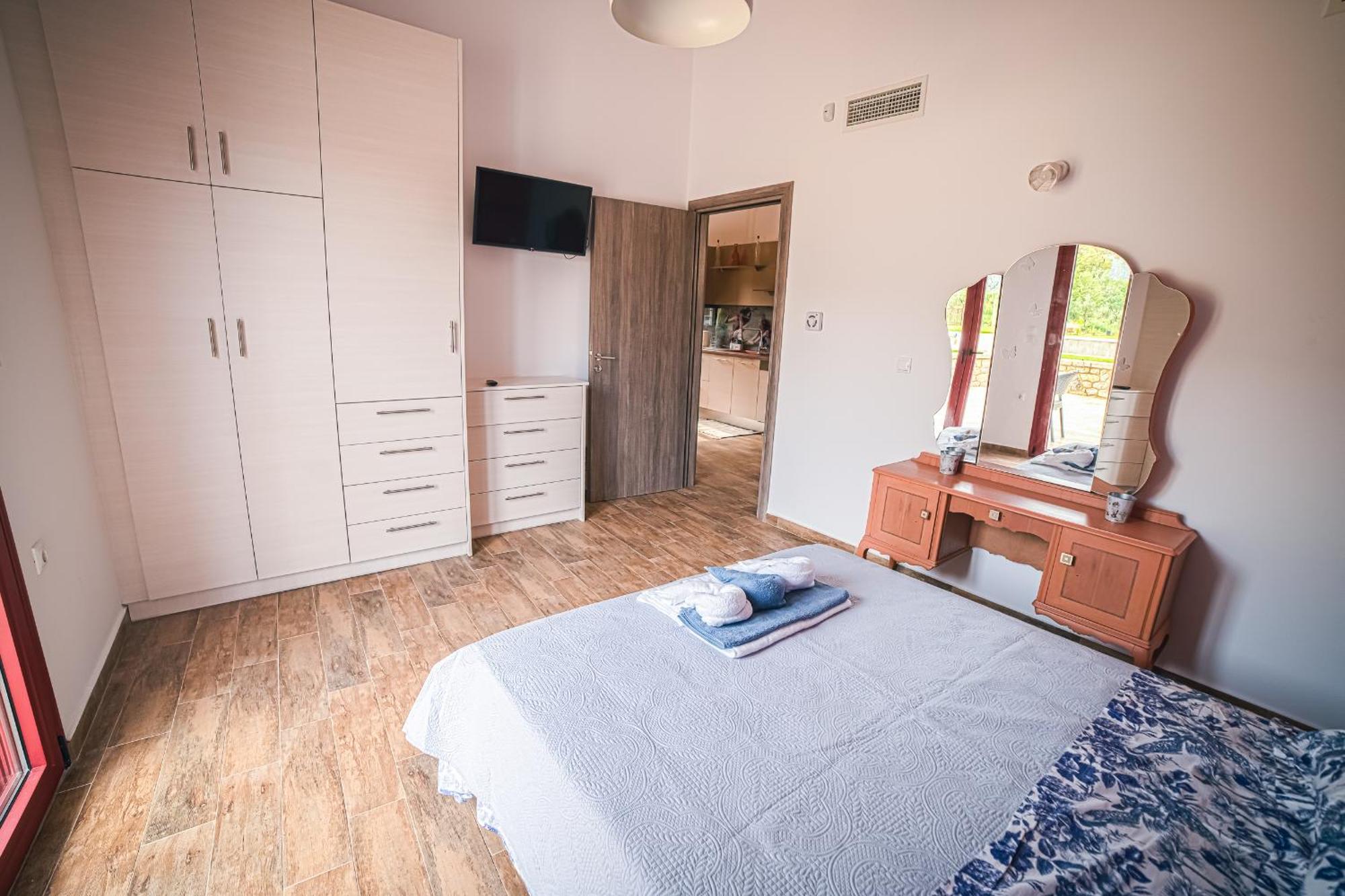 Olive Tree Suites Eleonas Rum bild