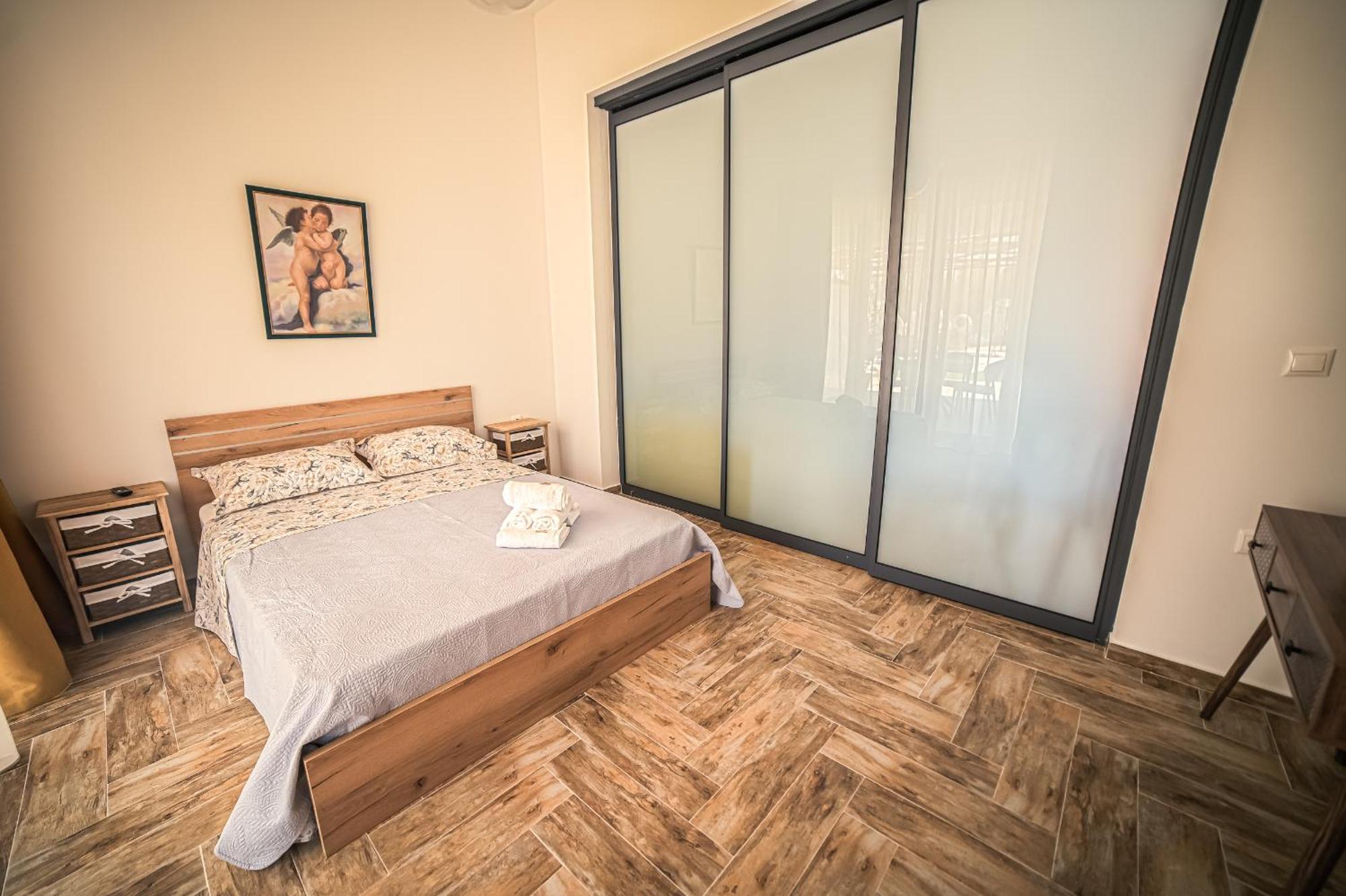 Olive Tree Suites Eleonas Rum bild